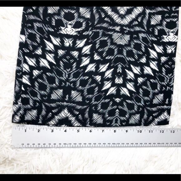 Sanctuary Black White Chevron Print Wide Leg Palazzo Pants Size Large - Picture 6 of 11
